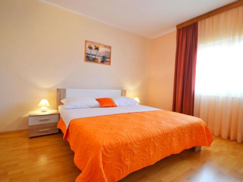  Apartment Vice in Pridraga