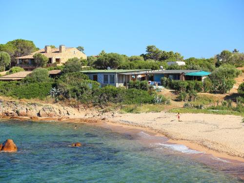  Holiday Home Tritone by Interhome, Unterkunft in Costa Corallina