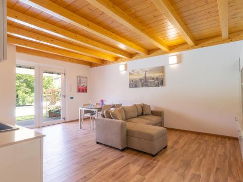  Holiday Home Gelsomini - CCO521 by Interhome in Colico