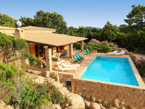  Villa Petra Rossa by Interhome, Pension in Li Valcaggi