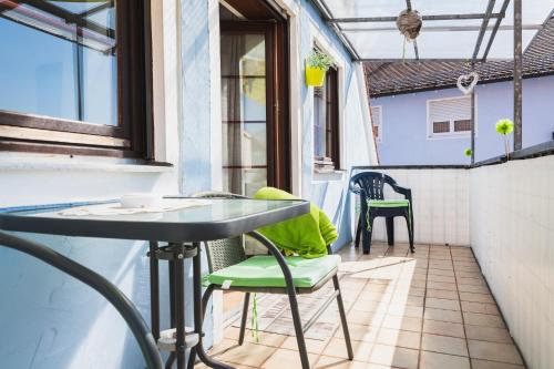 شرفة/ تراس, Hotel Kattenbeck in آليس بيرغ
