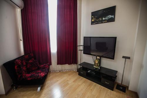 Sunny apartments. Tbilisi. 300 Aragveli