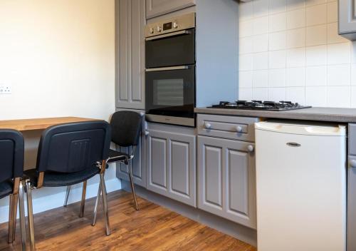 Picture of Apartment 16