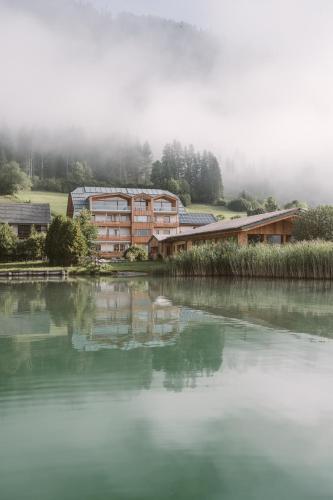 Hotel Neusacherhof in Weissensee, Österreich