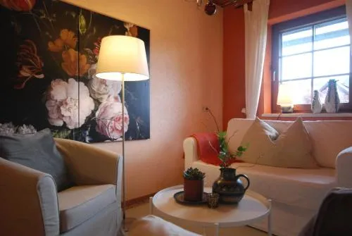 *Appartement Elfie* Kärntner Seen (nähe Velden) in Velden am Wörthersee, Österreich