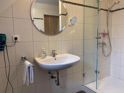 Hotel-Restaurant Haus Waldesruh - image 11