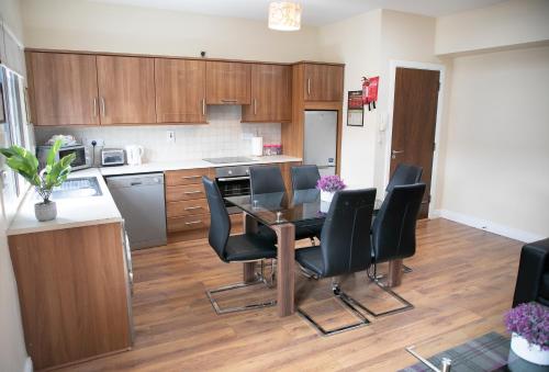 廚房, Arch House B&B & Apartments in 阿斯隆