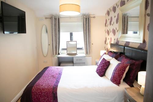 Arch House B&B & Apartments in 阿斯隆