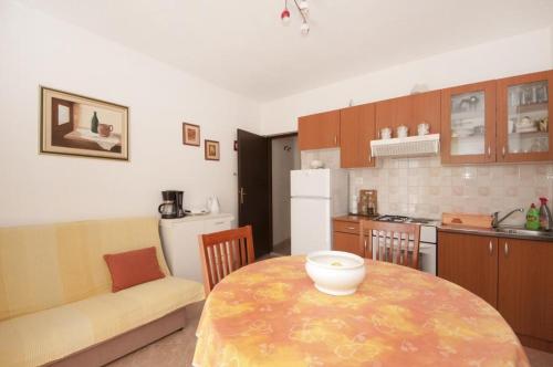 Apartments Mira - image 13