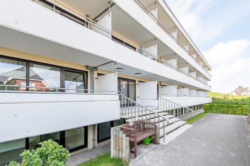 Apartment with Sea View image 1