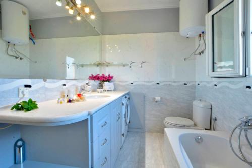 Villa Kardami -country house - image 6