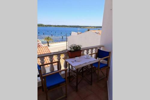  Apartamento a 40 metros de la playa en el puerto de Fornells in Fornells
