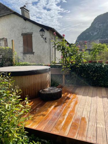 Le petit Monrepos avec jacuzzi nordique