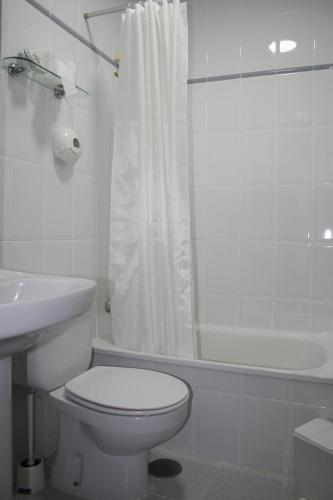 ¡Órale! 49+ Raras razones para el Hotel Los Robles Cangas! Se formaba de un hoyo en el suelo con forma de ruleta y. ¡Órale! 49+ Raras razones para el Hotel Los Robles Cangas! Se formaba de un hoyo en el suelo con forma de ruleta y.
