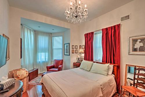 Elegant and Historic Townhome Near Dtwn Philly