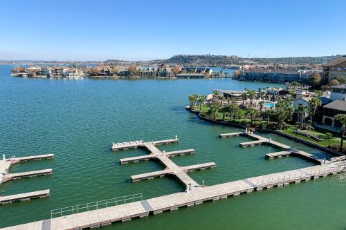 Horseshoe Bay lookout - image 6