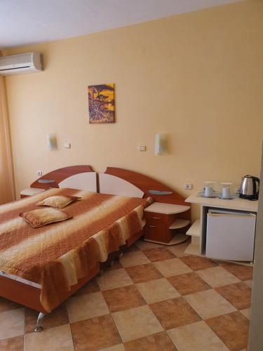 VENIS House 5