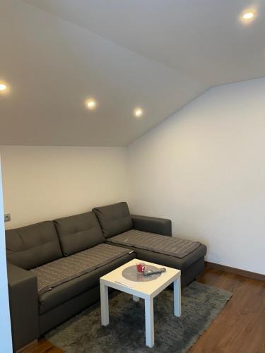 Studio privée Vesoul -Wifi,TV,Clim,Parking gratuit (Studio privee Vesoul -Wifi,TV,Clim,Parking gratuit) in Vesoul
