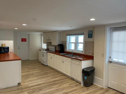 Wildwood Inn - image 8