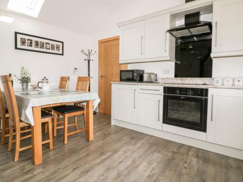 Trevenna Barn Truro - image 12