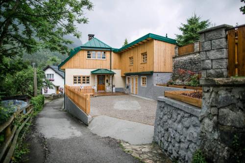 Apartment Aussee- Atelier Salzherrenhof- Küche, WLAN, Netflix (Apartment Aussee- Atelier Salzherrenhof- Kuche, WLAN, Netflix) in 巴特奧塞鎮中心