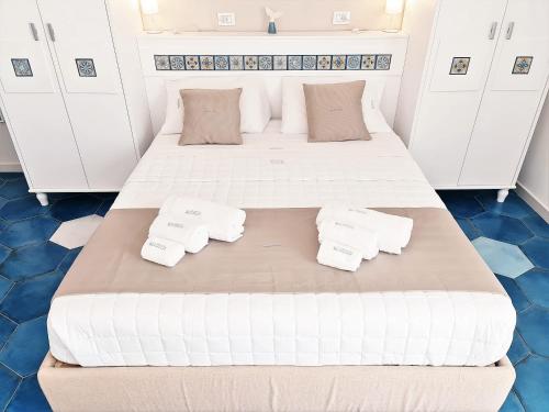 Kalinifta Rooms Apartment - image 13