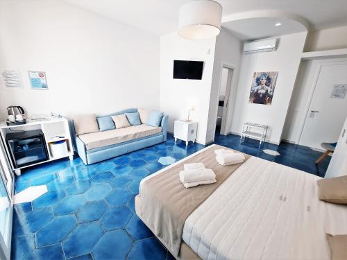 Kalinifta Rooms Apartment - image 7