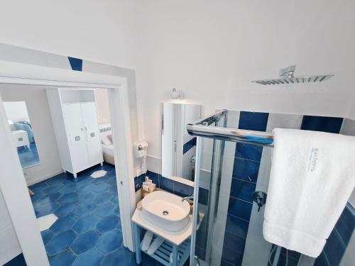 Kalinifta Rooms Apartment - image 4