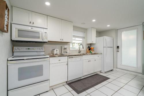 6050 Estero Blvd by Coastal Vacation Properties - image 2