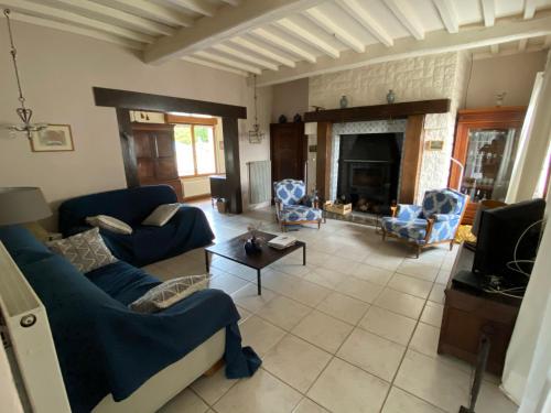 Maison 6 personnes avec piscine privée (Maison 6 personnes avec piscine privee) in Saulchoy