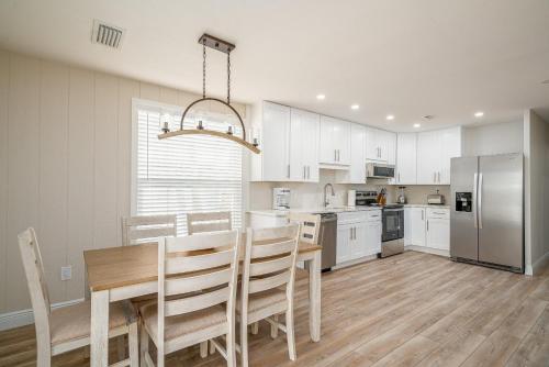 5619 Lewis Street by Coastal Vacation Properties - image 4