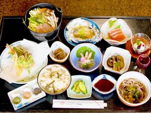 Kurumisawa Ryokan - 식음료(F&B)