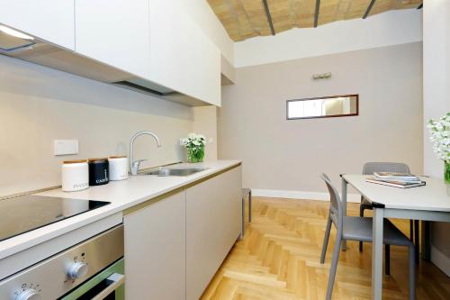 Bellezza Al Colosseo - B&B & Apts - image 9