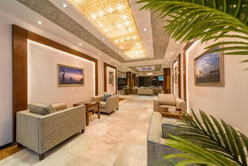 Red Sea Seasons Hotel Suites near King Abdulaziz International Airport