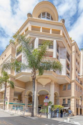 ทัศนียภาพภายนอกโรงแรม, อดาจิโอ โมนาโค ปาแล โจเซฟิน อพาร์ตโฮเต็ล (Adagio Monaco Palais Josephine Aparthotel) in โบโซเลย์