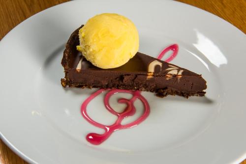 ibis Styles Crewe - image 6