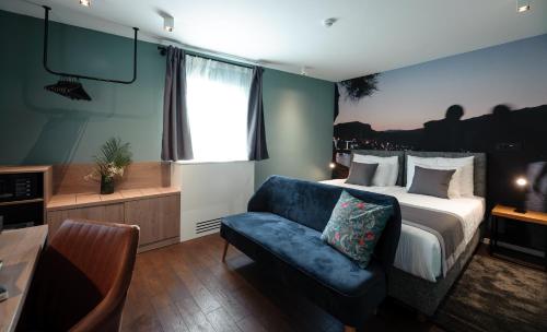 Camera Hotel 2