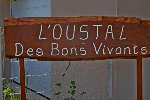 L'Oustal des Bons Vivants - Chambre d'hôtes - Conques-en-Rouergue