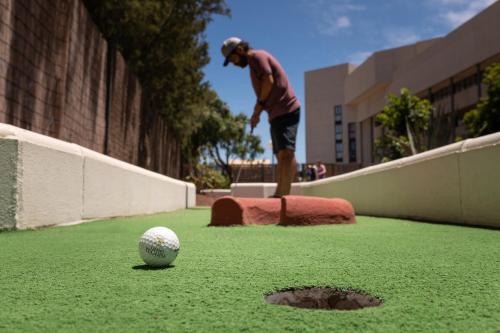 Grand Teguise Playa - image 14
