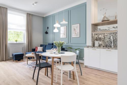 Sanhaus Apartments - Kamienica Ogrodowa - Apartament Mera - image 13