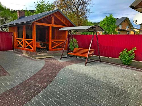 N V New View in Yaremche