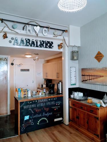 Aabalree Guest House - image 2