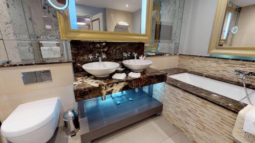 Grosvenor Pulford Hotel & Spa - image 6