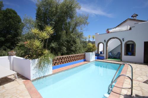Casa del Rio Boho Chic Retreat - image 10