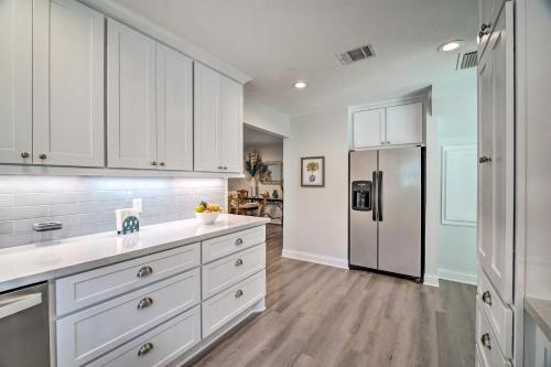 Bright Home with Dock on Lake Conroe! in Willis, USA