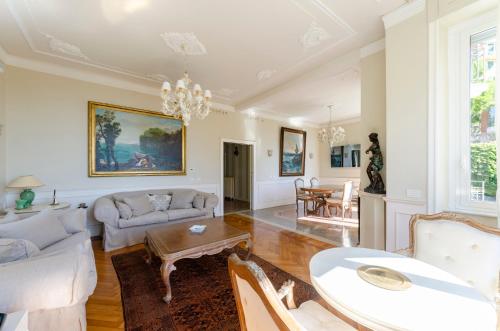  ALTIDO Splendid Villa with Orange Trees and Stunning View in Santa Margherita Ligure
