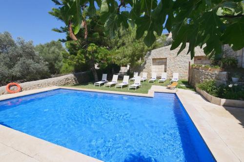  Finca Son Pelai in Lloseta
