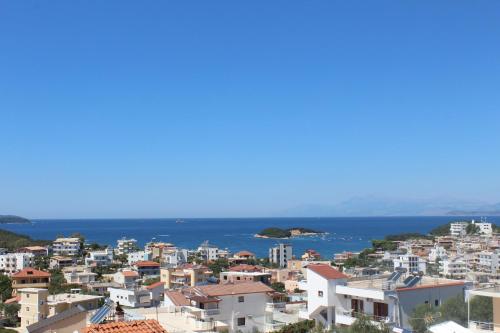 Esmeralda Hotel & Restaurant – Ksamil, OR