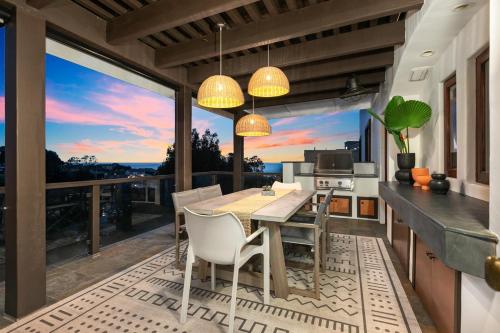 New Listing! Vast Estate With Ocean Views & Hot Tub Home - main image