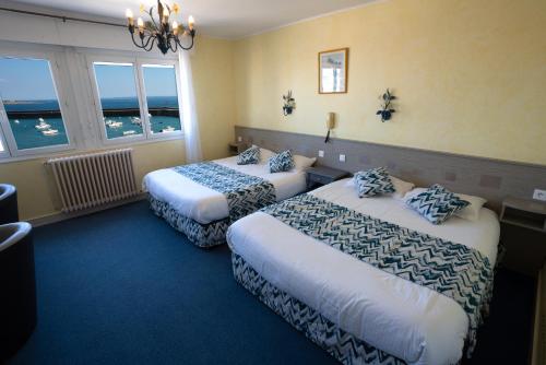 Hotel De La Mer - image 2